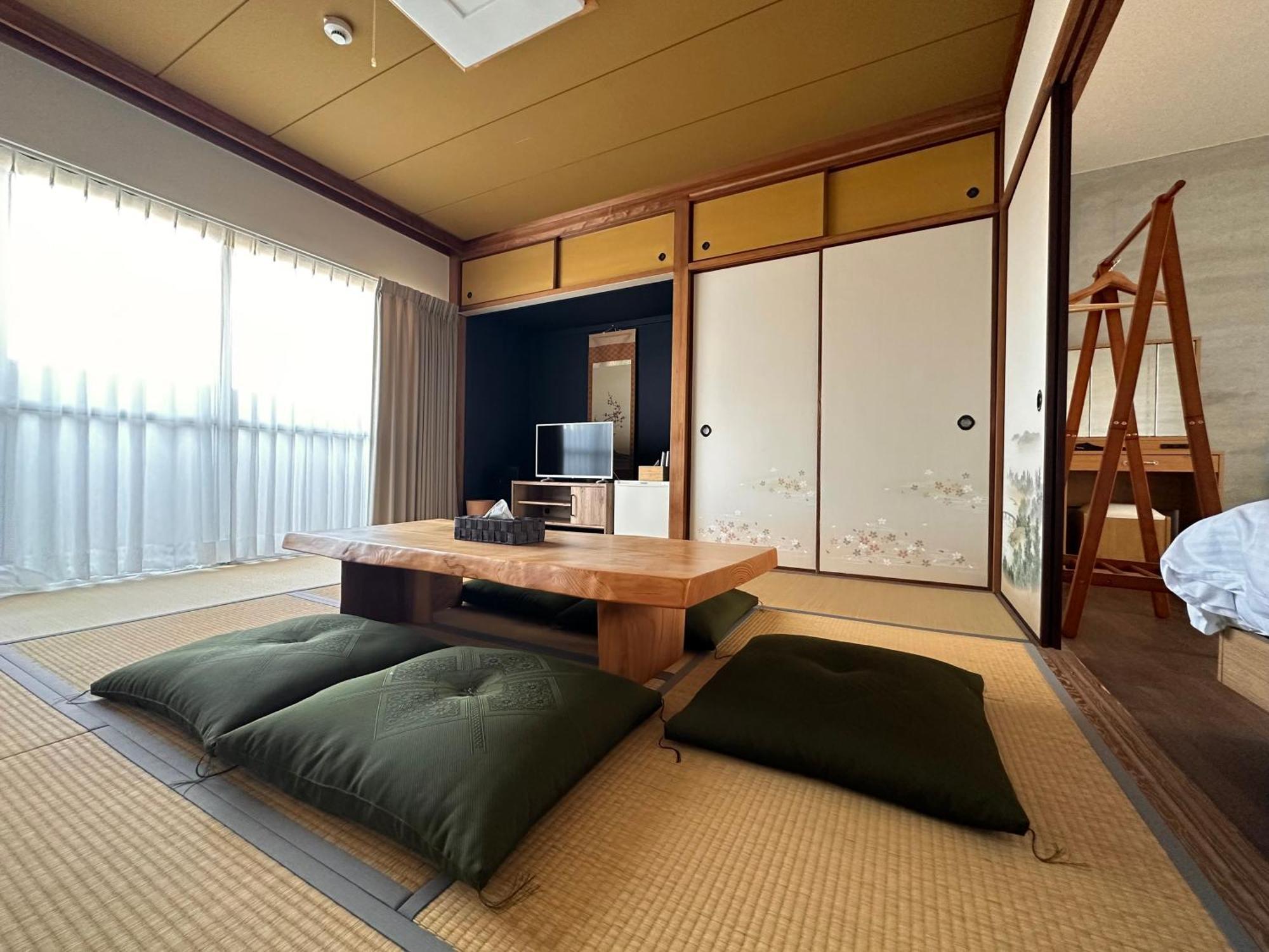 Travel&Book Hotel Hulatoncabin Takamatsu Luaran gambar