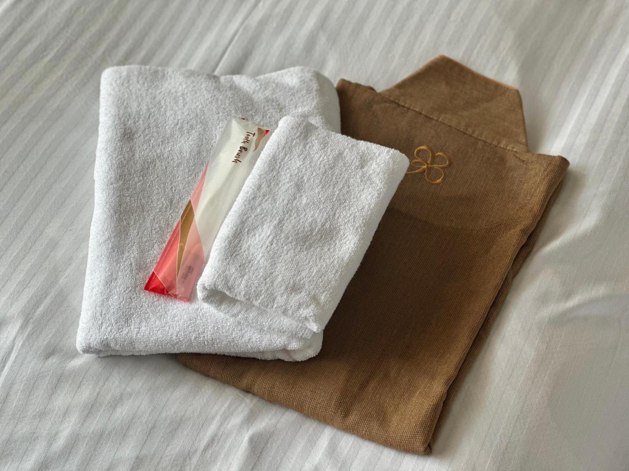 Travel&Book Hotel Hulatoncabin Takamatsu Luaran gambar
