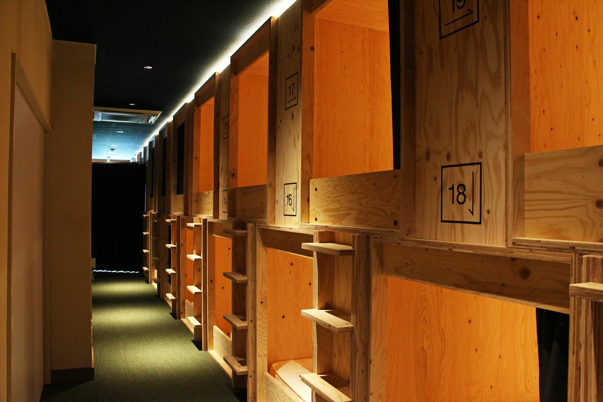 Travel&Book Hotel Hulatoncabin Takamatsu Luaran gambar